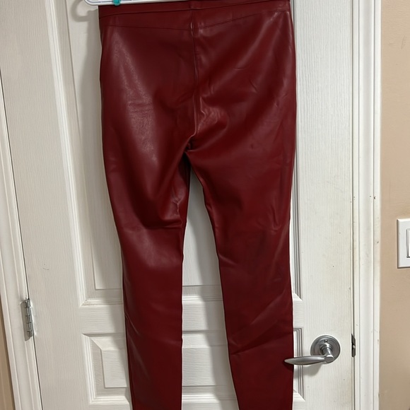 Zara Red Faux leather Leggings/Pants - Picture 9 of 10